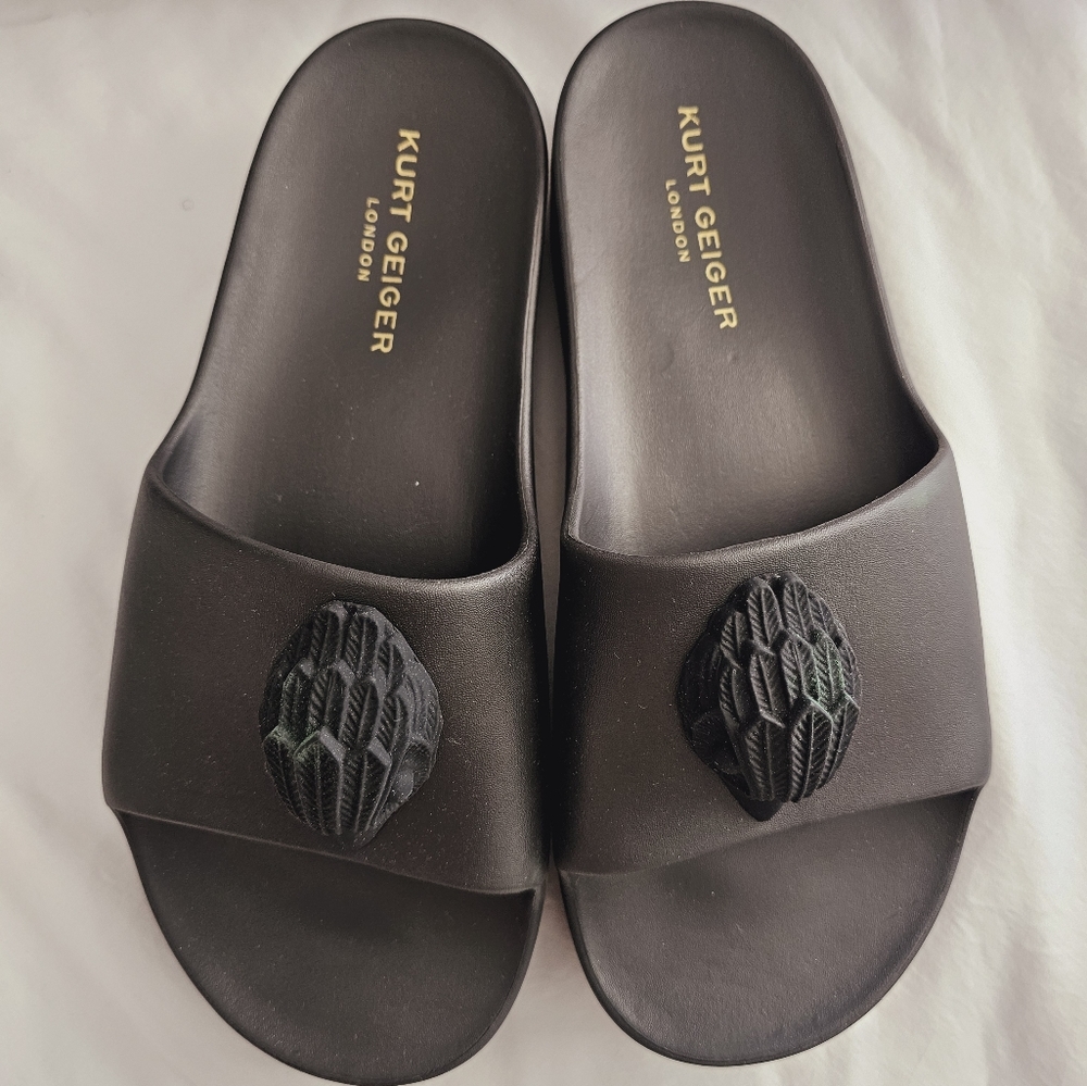 Kurt Geiger Eagle Chunky Slides